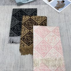 HIGH QUALITY SCARF Material: High quality wool blend, soft and smooth - keeps you warm very well.