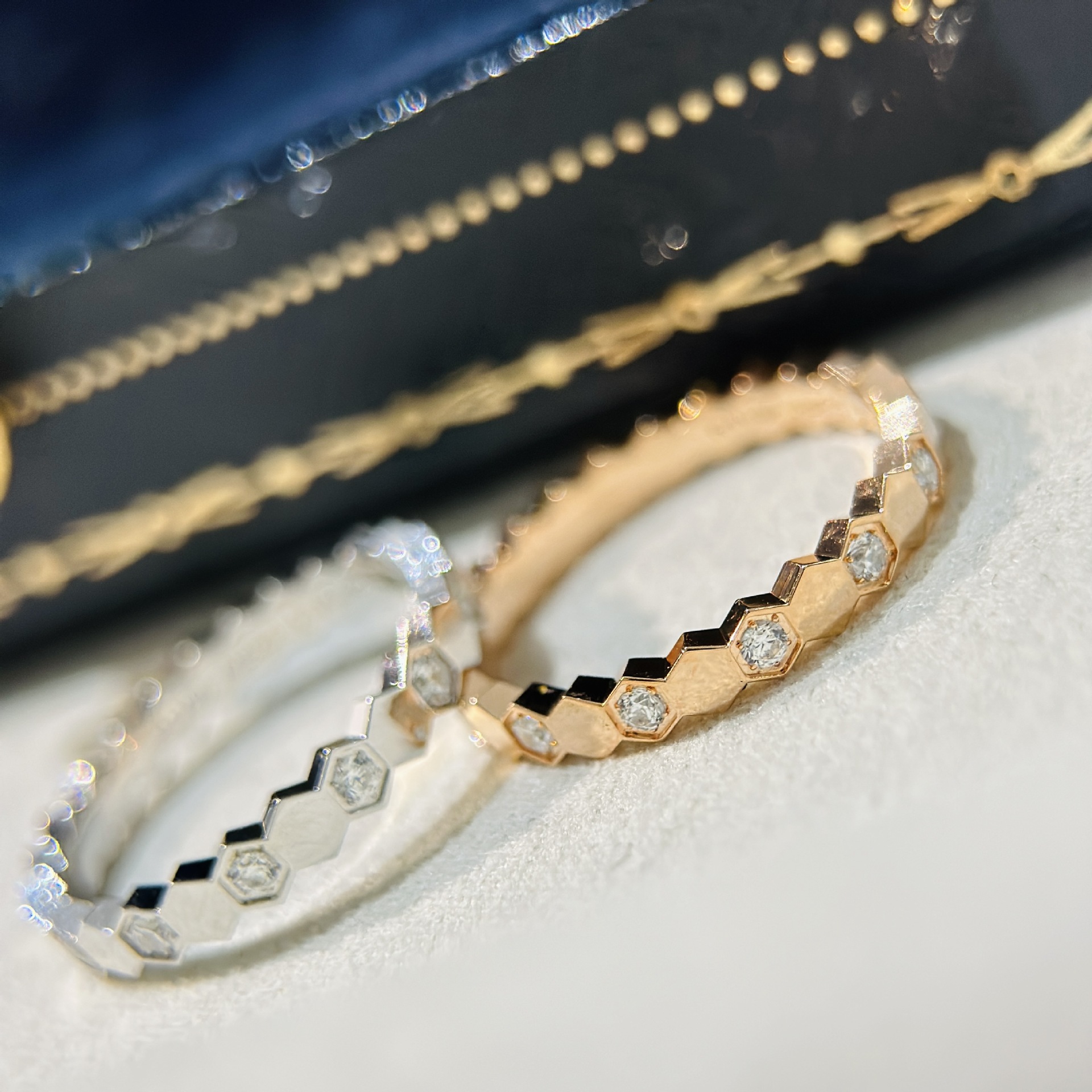 S925 Sterling Silver Honeycomb Diamond Semi-Ring, CNC Handcrafted, Classic Style, Versatile, Stackable, Lightweight Luxury Ring S925 Sterling Silver Honeycomb Diamond Semi-Ring, CNC Handcrafted, Classic Style, Versatile, Stackable, Lightweight Luxury Ring