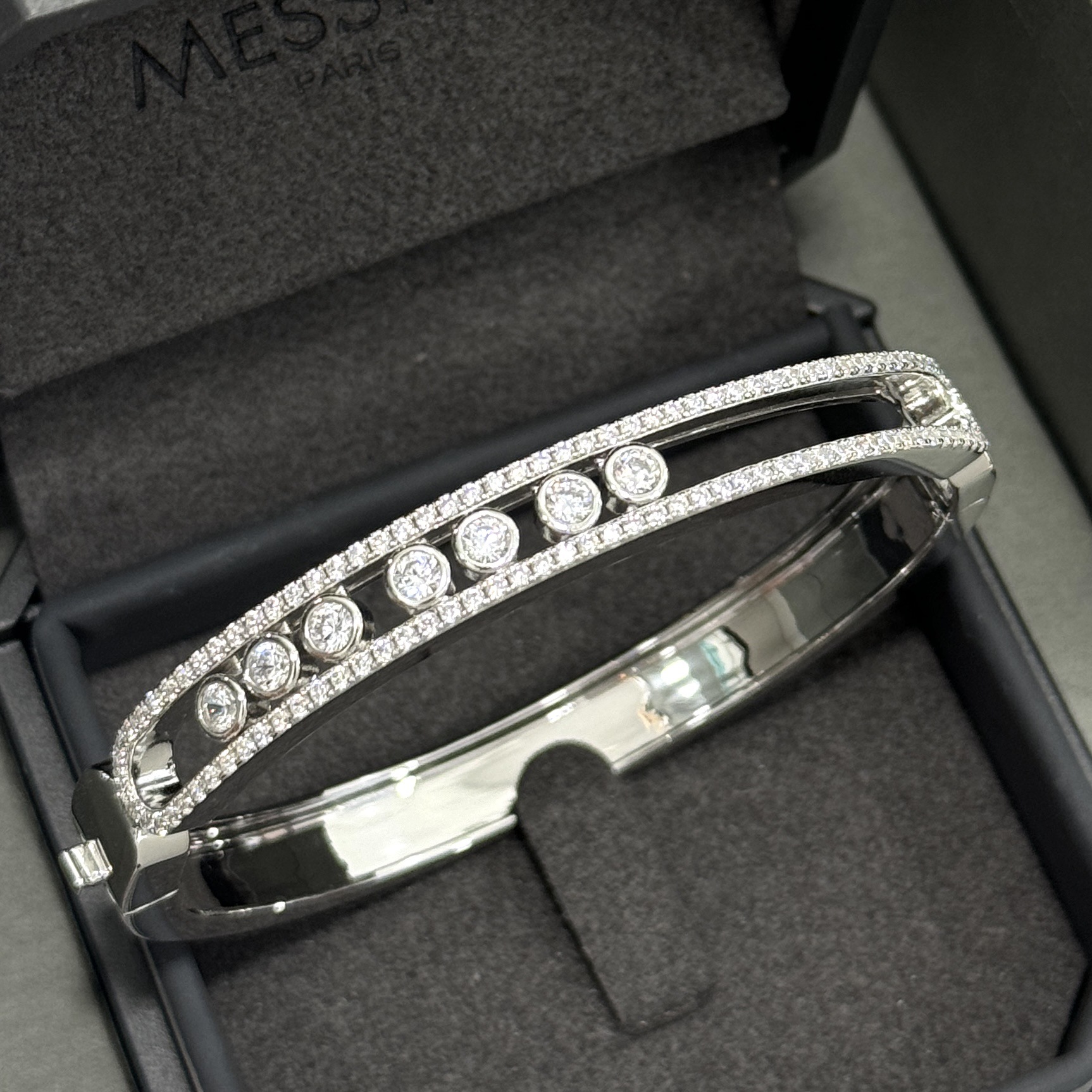S925 Sterling Silver Thick Slide Bracelet with Seven Diamonds, Slide Design, High-end Feel, Move Series, Meijia Slide Bracelet S925 Sterling Silver Thick Slide Bracelet with Seven Diamonds, Slide Design, High-end Feel, Move Series, Meijia Slide Bracelet