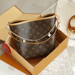 LV Latest 2025 Size 19x22cm