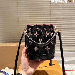 Lv Noe Nano - Size: 13x16cm - monogram leather