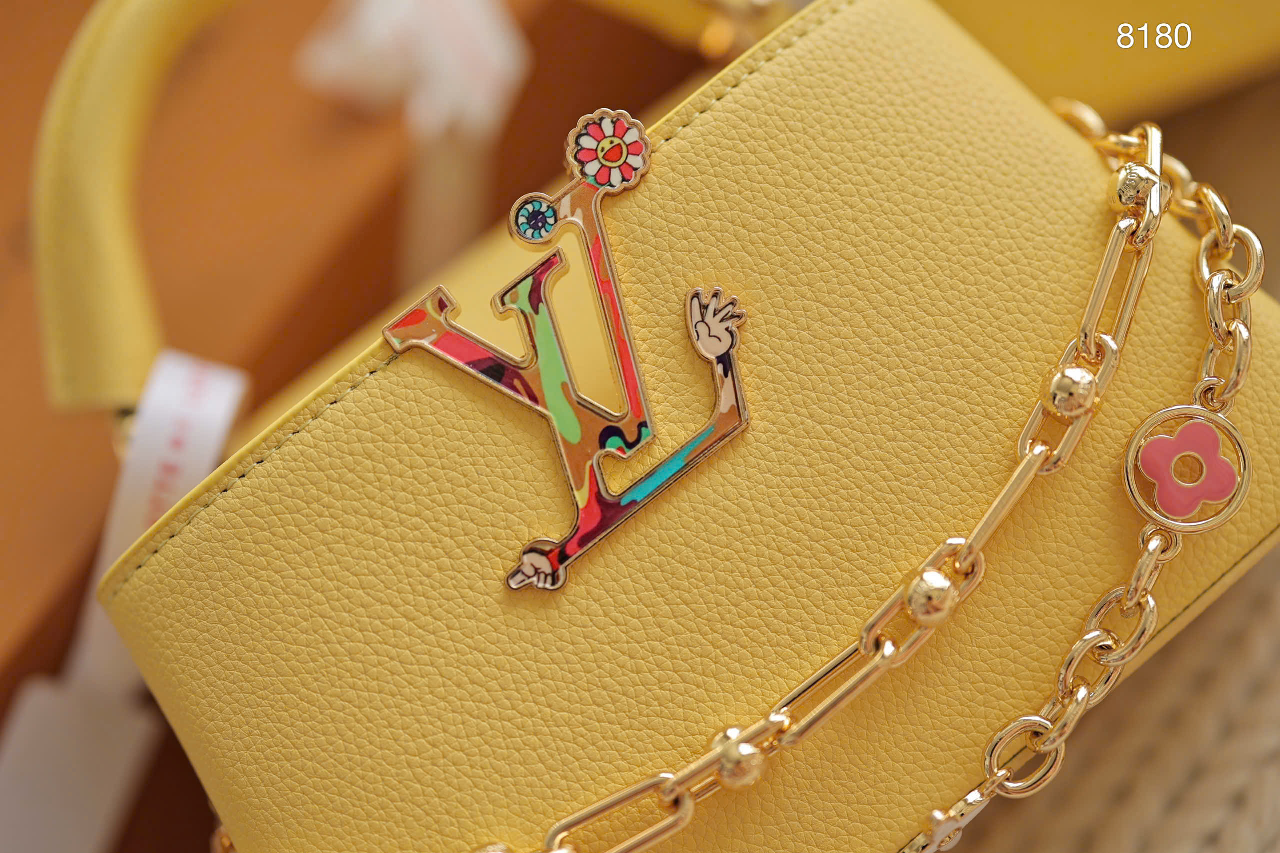 MURAKAMI x CAPU Very beautiful genuine leather version Material: Togo leather size 21 MURAKAMI x CAPU Very beautiful genuine leather version Material: Togo leather size 21