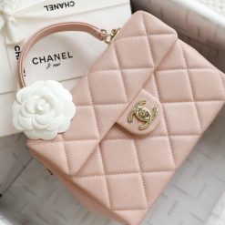 Chanel Trendy Top Handle Caviar material Size: 20cm