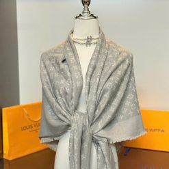 LV scarf without glitter