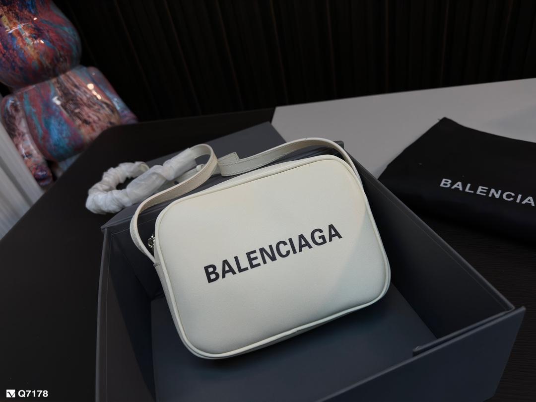 Replica Balenciaga Bag 20x15cm