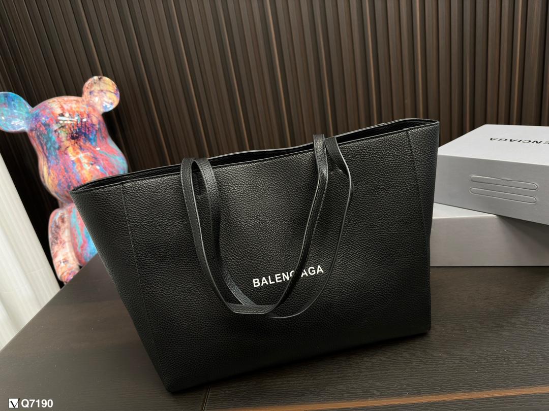 Replica Balenciaga Bag 36x28cm