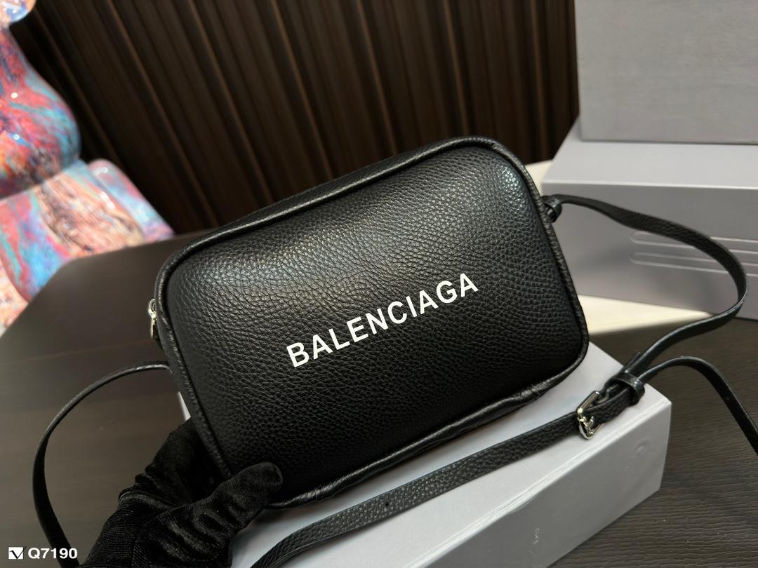 Replica Balenciaga Bag 21x14cm