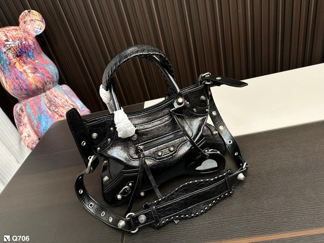 Replica Balenciaga Bag 30x20cm