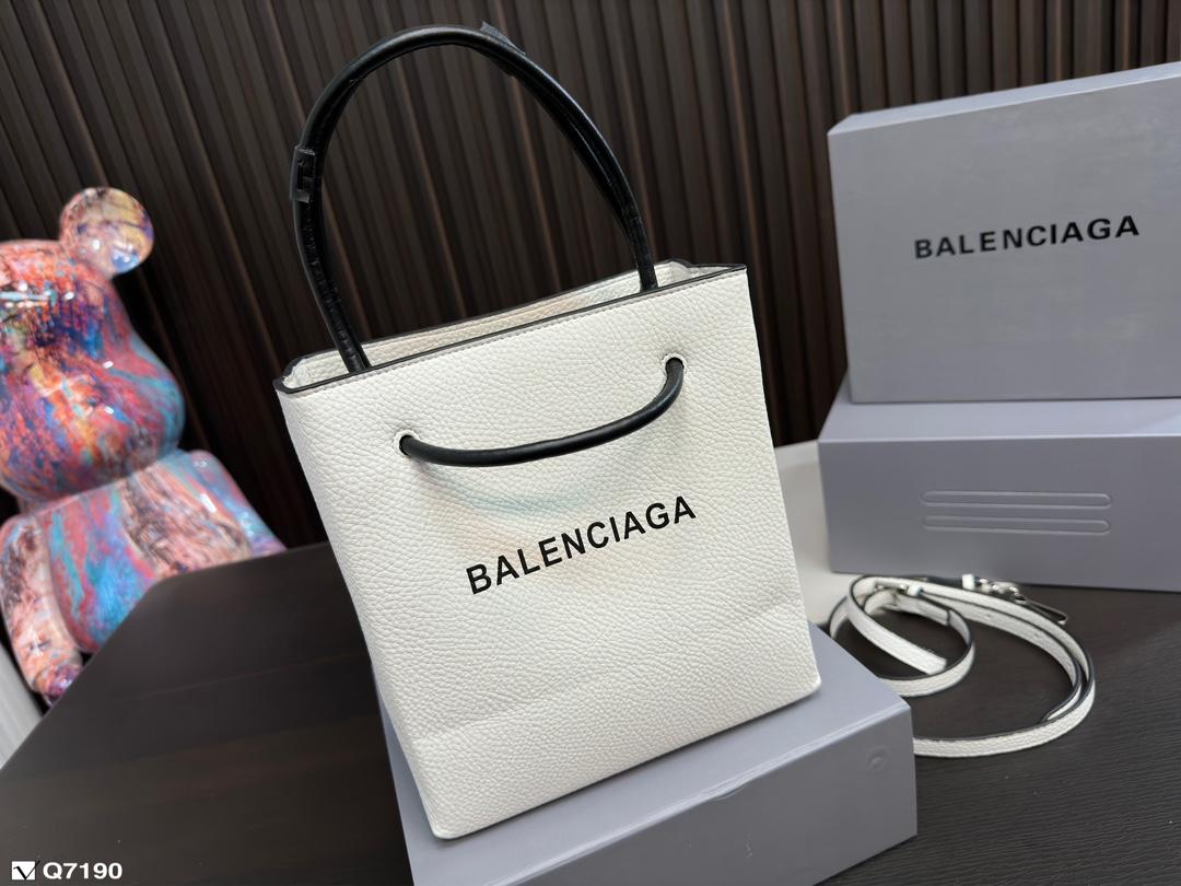 Replica Balenciaga Bag 20x82x25cm