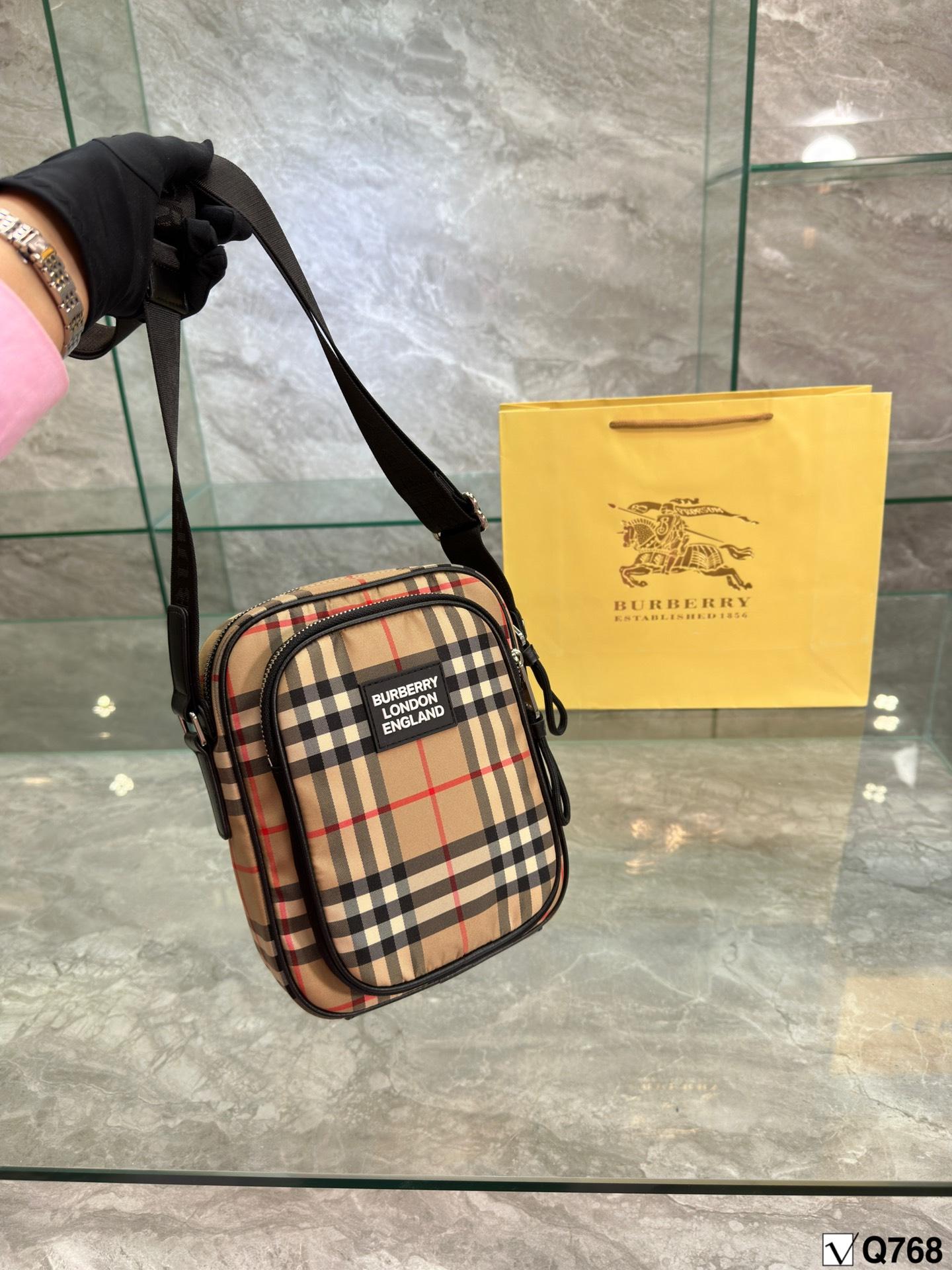 Replica Burberry Bag 18x23cm
