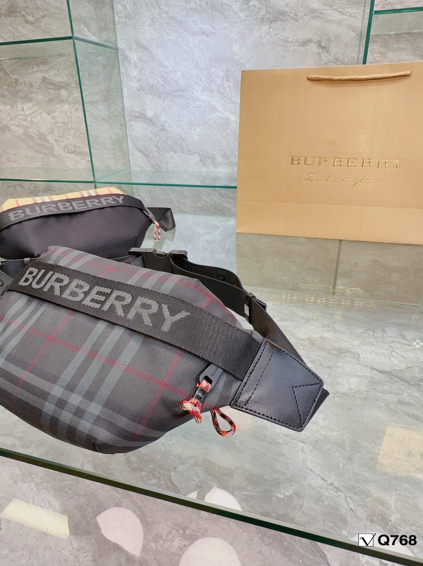 Replica Burberry Bag 30x15cm