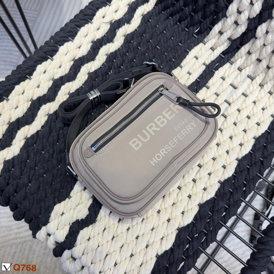Replica Burberry Bag 20x15cm