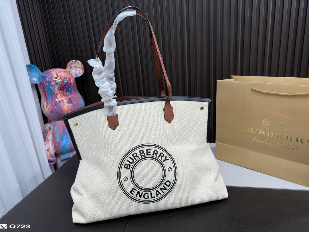 Replica Burberry Bag 45x33cm
