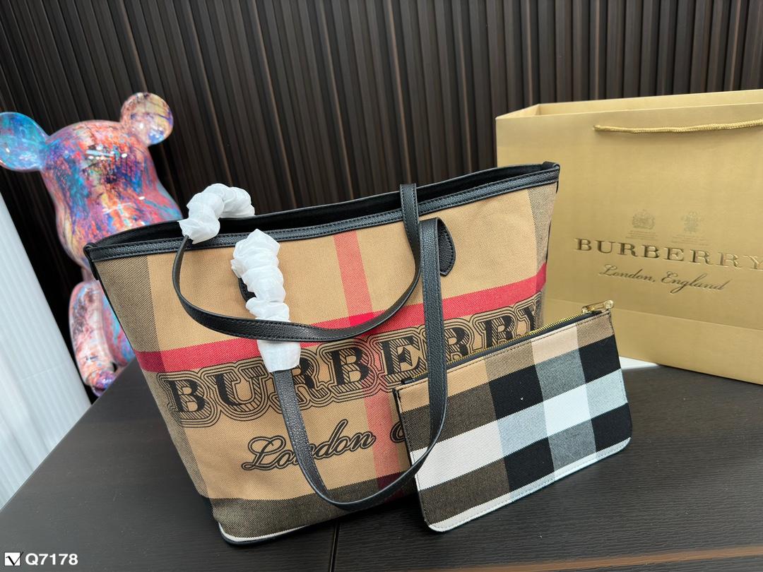 Replica Burberry Bag 31x29cm