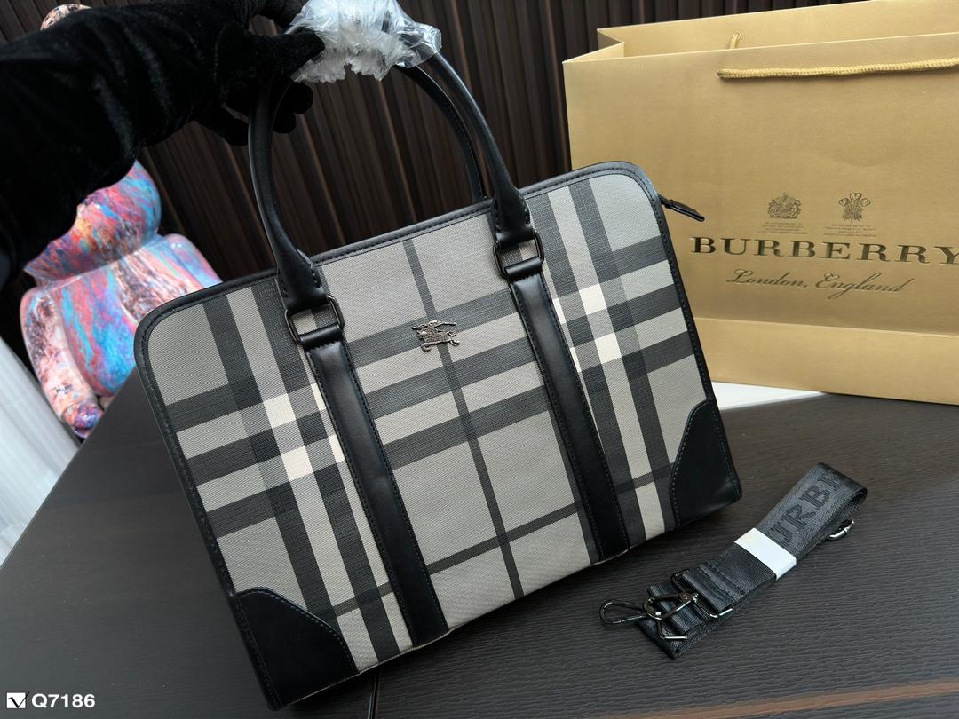 Replica Burberry Bag 37x28cm