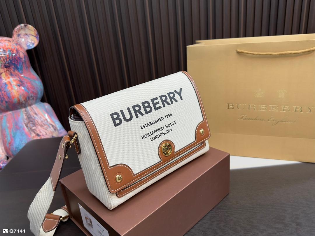 Replica Burberry Bag 16x24cm