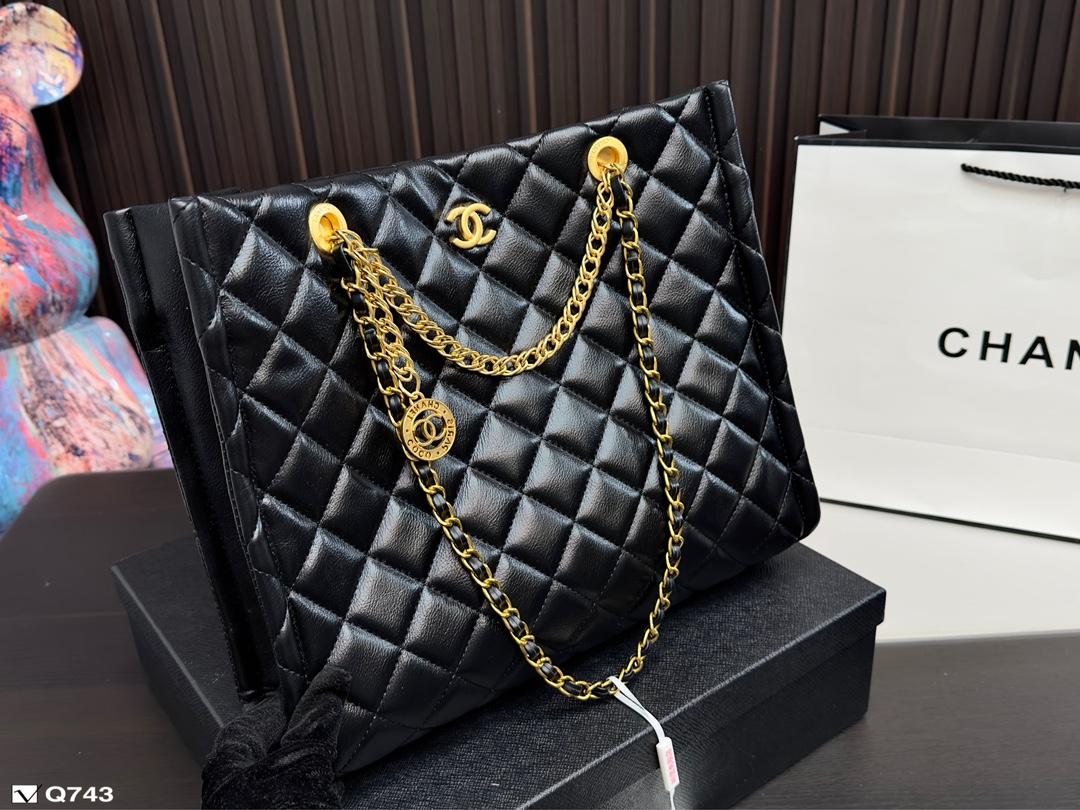 Replica Chanel Bag 32x28cm