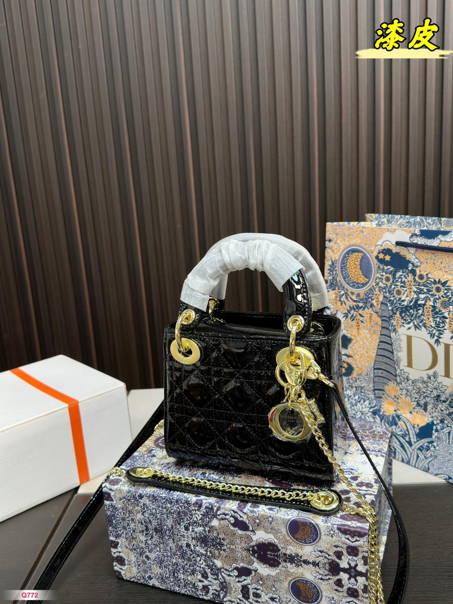 Replica Dior Bag 16cm