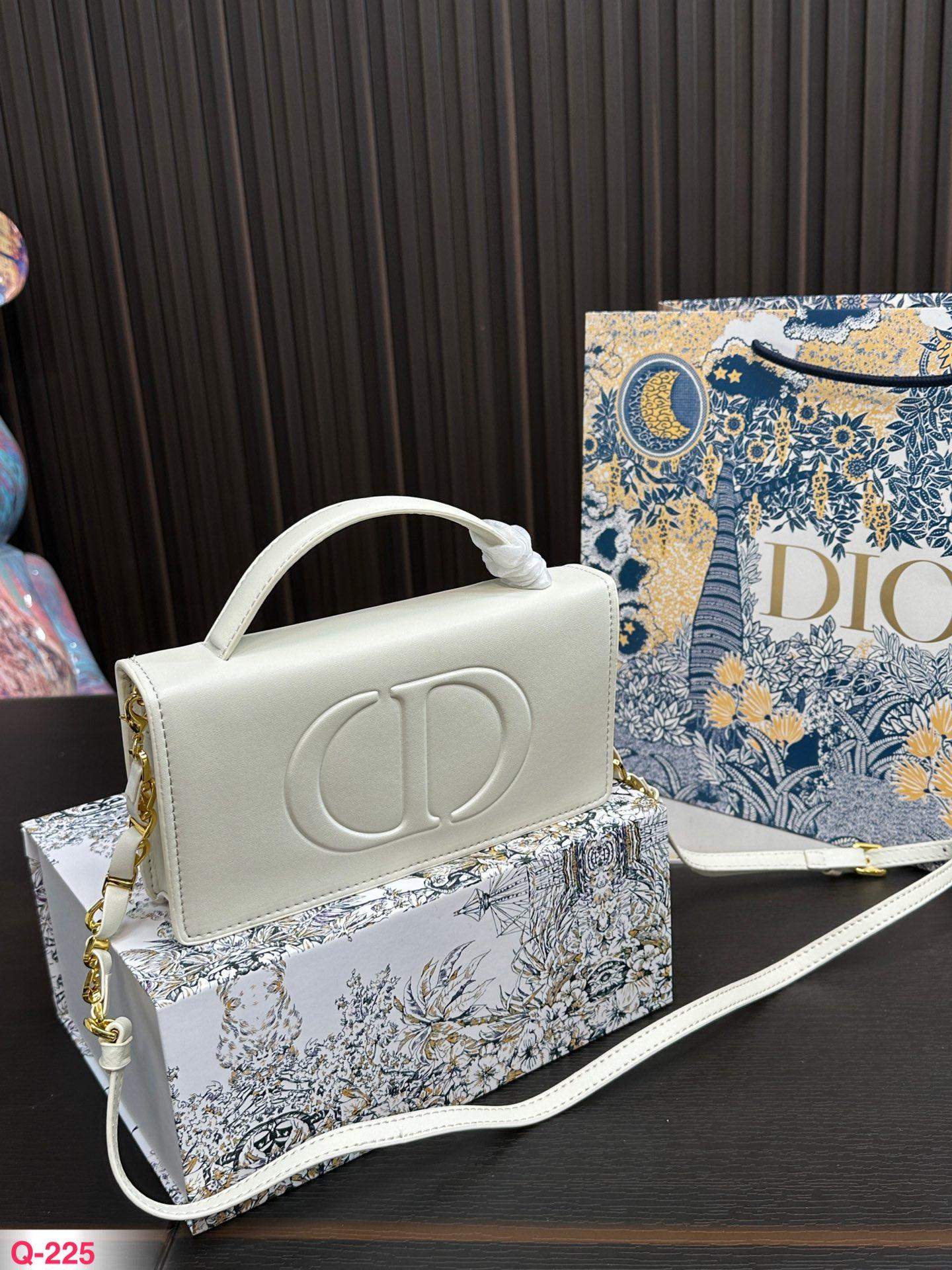 Replica Dior Bag 11x21cm