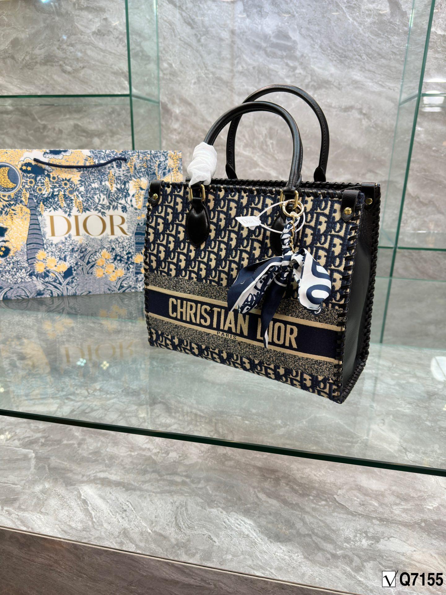 Replica Dior Bag 33x27cm