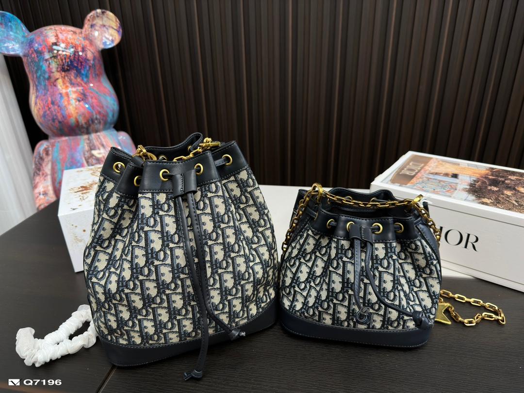 Replica Dior Bag 19x16cm & 22x24cm