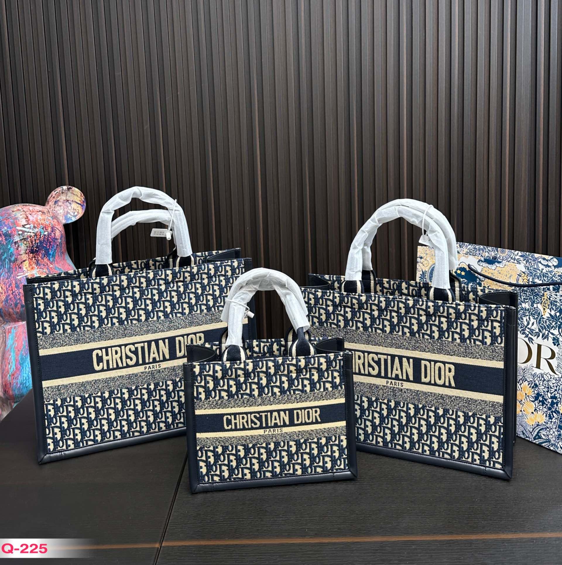 Replica Dior Bag 25x20cm & 3527cm & 38x30cm
