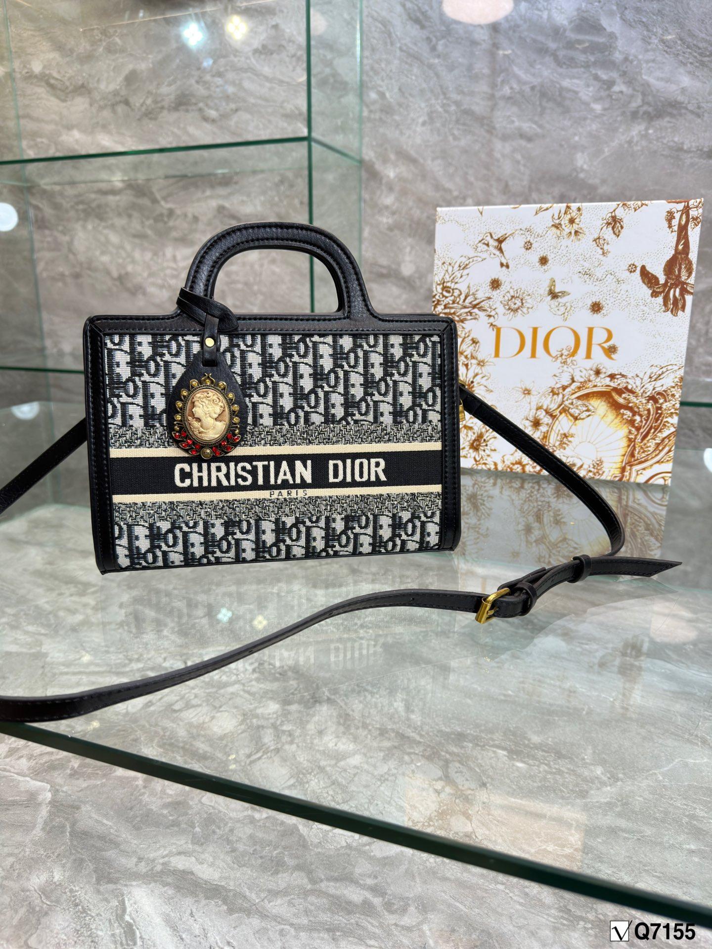 Replica Dior Bag 27x18cm