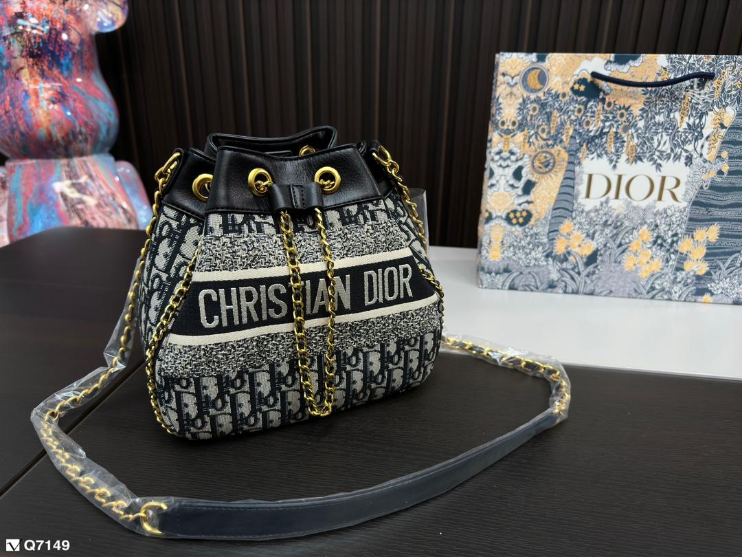 Replica Dior Bag 22x20cm