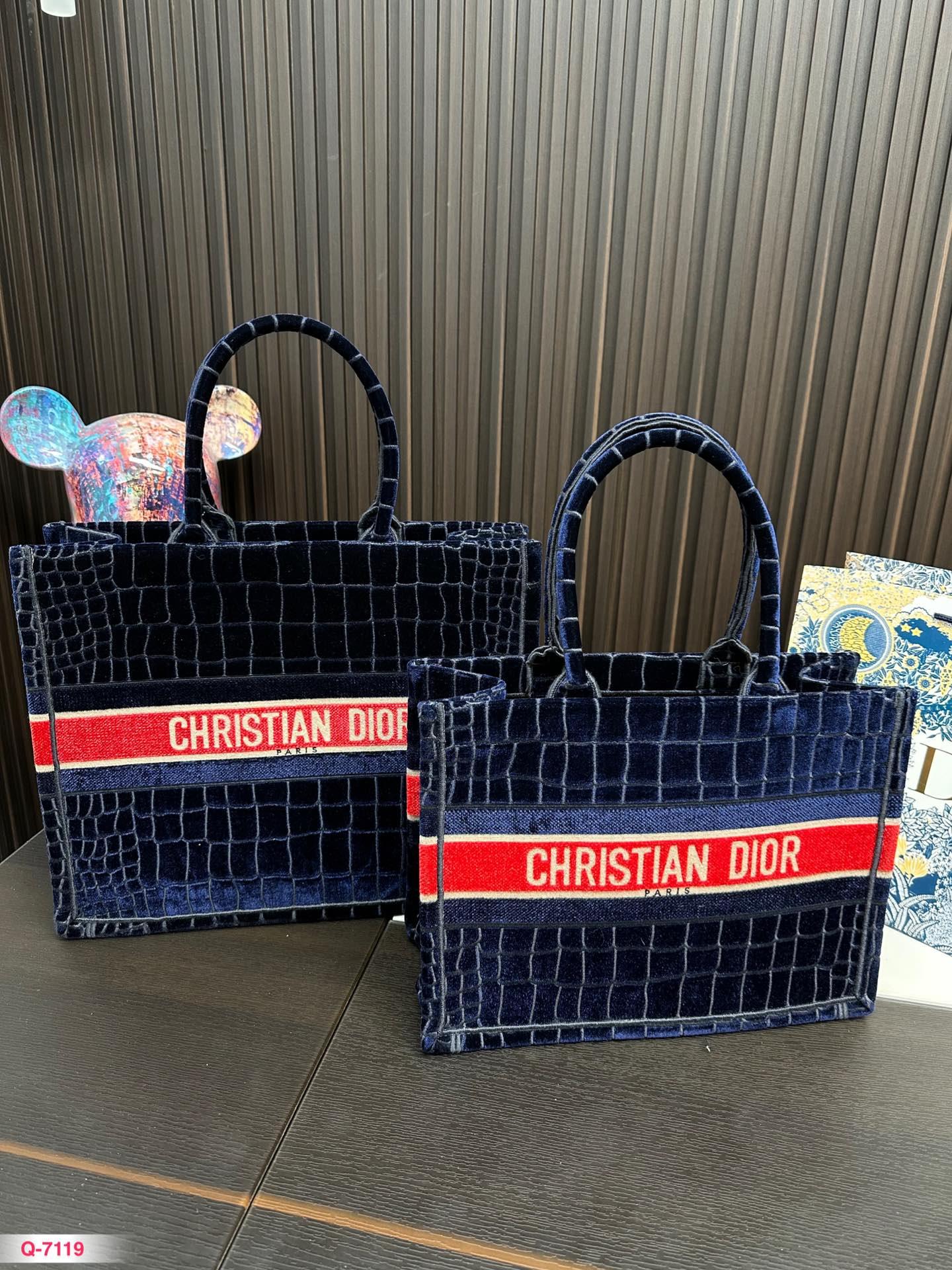 Replica Dior Bag 35x27cm & 40x34cm