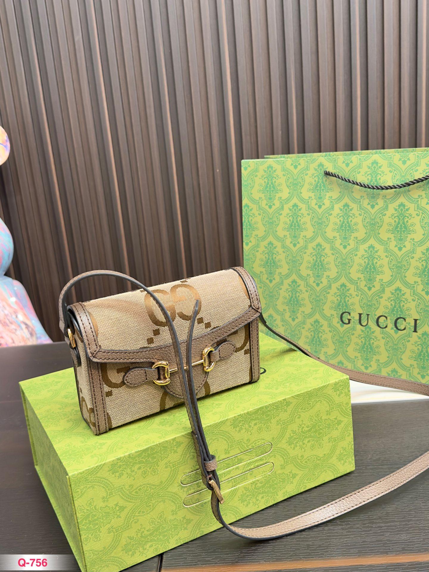 Replica Gucci Bag 11x10cm