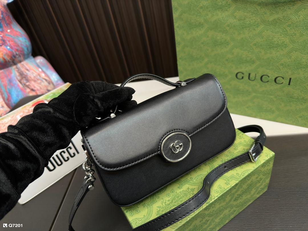 Replica Gucci Bag 22x11cm