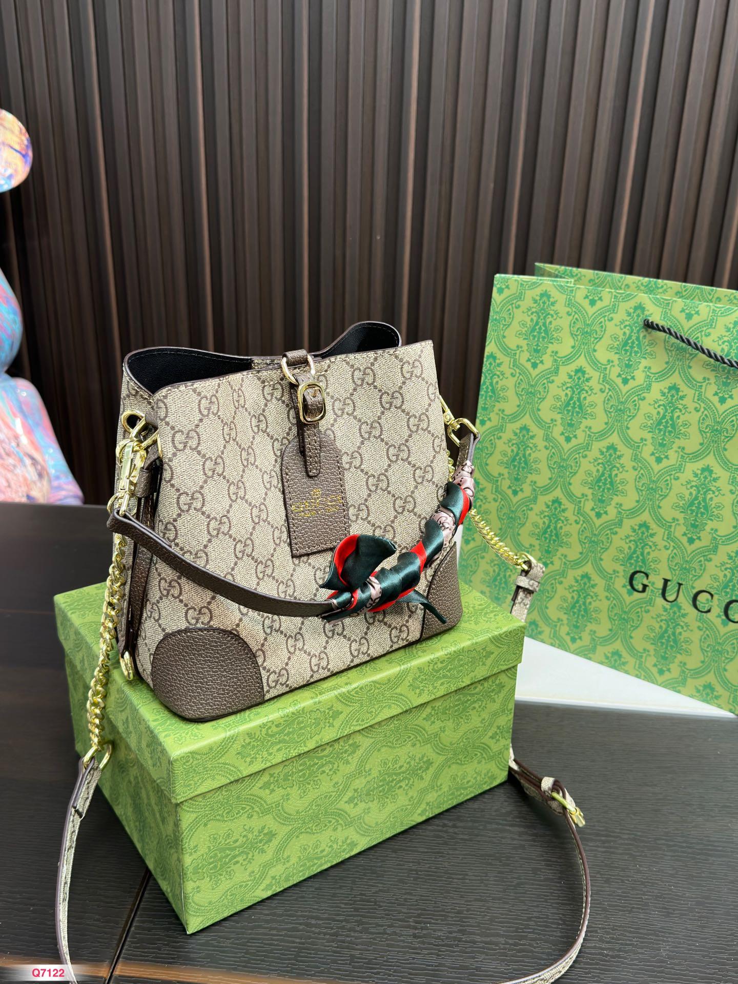 Replica Gucci Bag 19x20cm