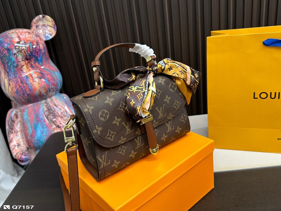 Replica Louis Vuitton Bag 22x15cm