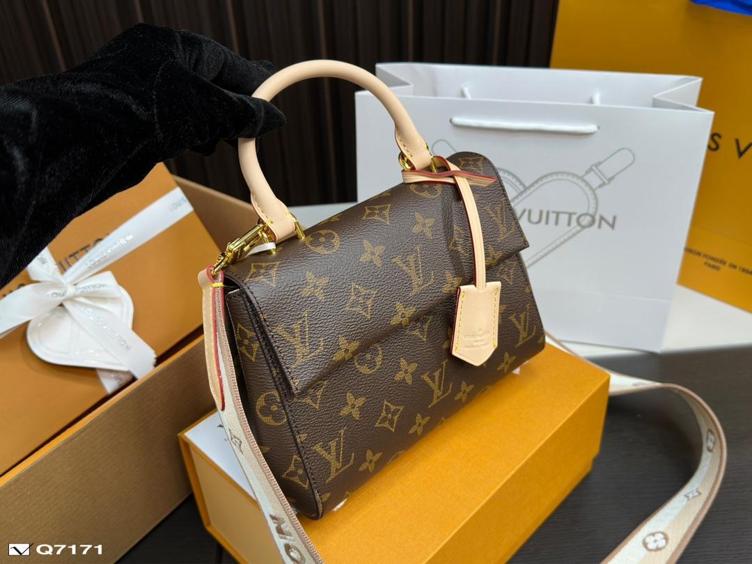 Replica Louis Vuitton Bag 15x20cm