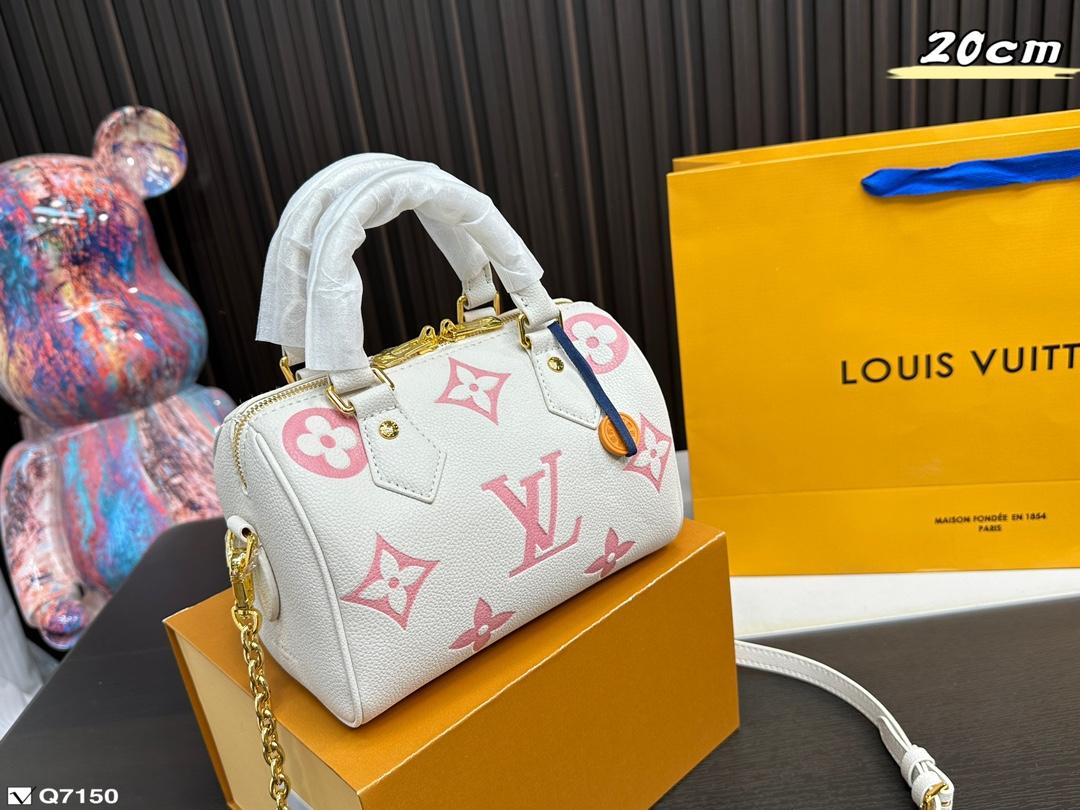 Replica Louis Vuitton Bag 13cm