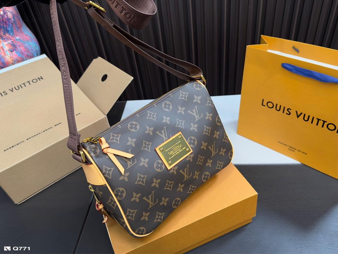 Replica Louis Vuitton Bag 18x26cm