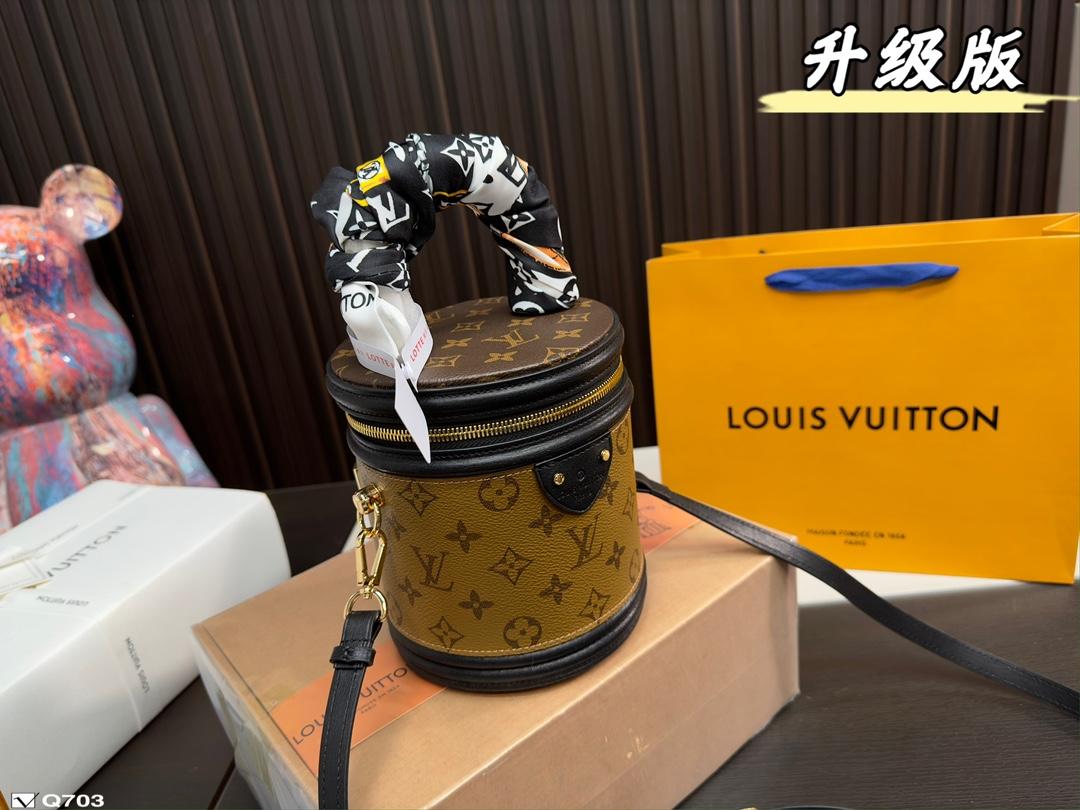 Replica Louis Vuitton Bag 20x15cm