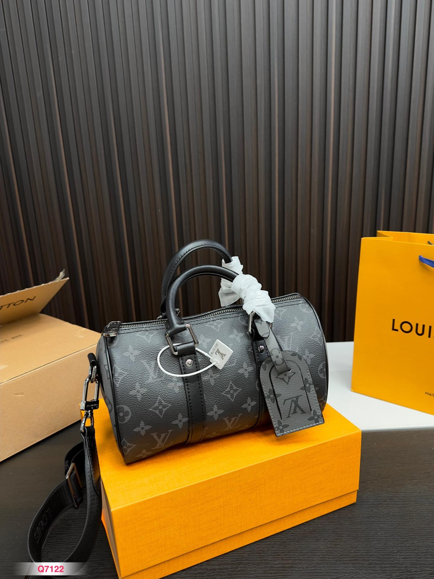 Replica Louis Vuitton Bag 14x24cm