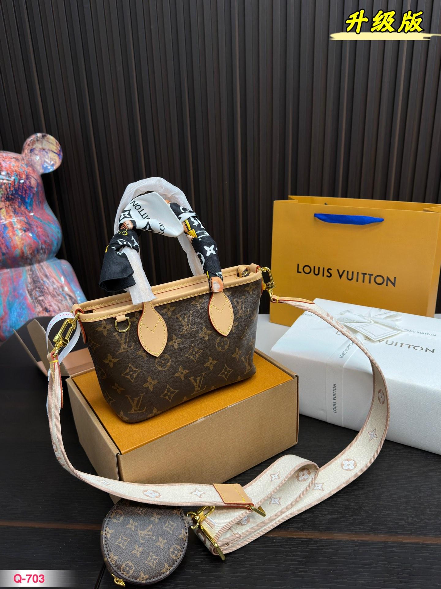 Replica Louis Vuitton Bag 19x13cm