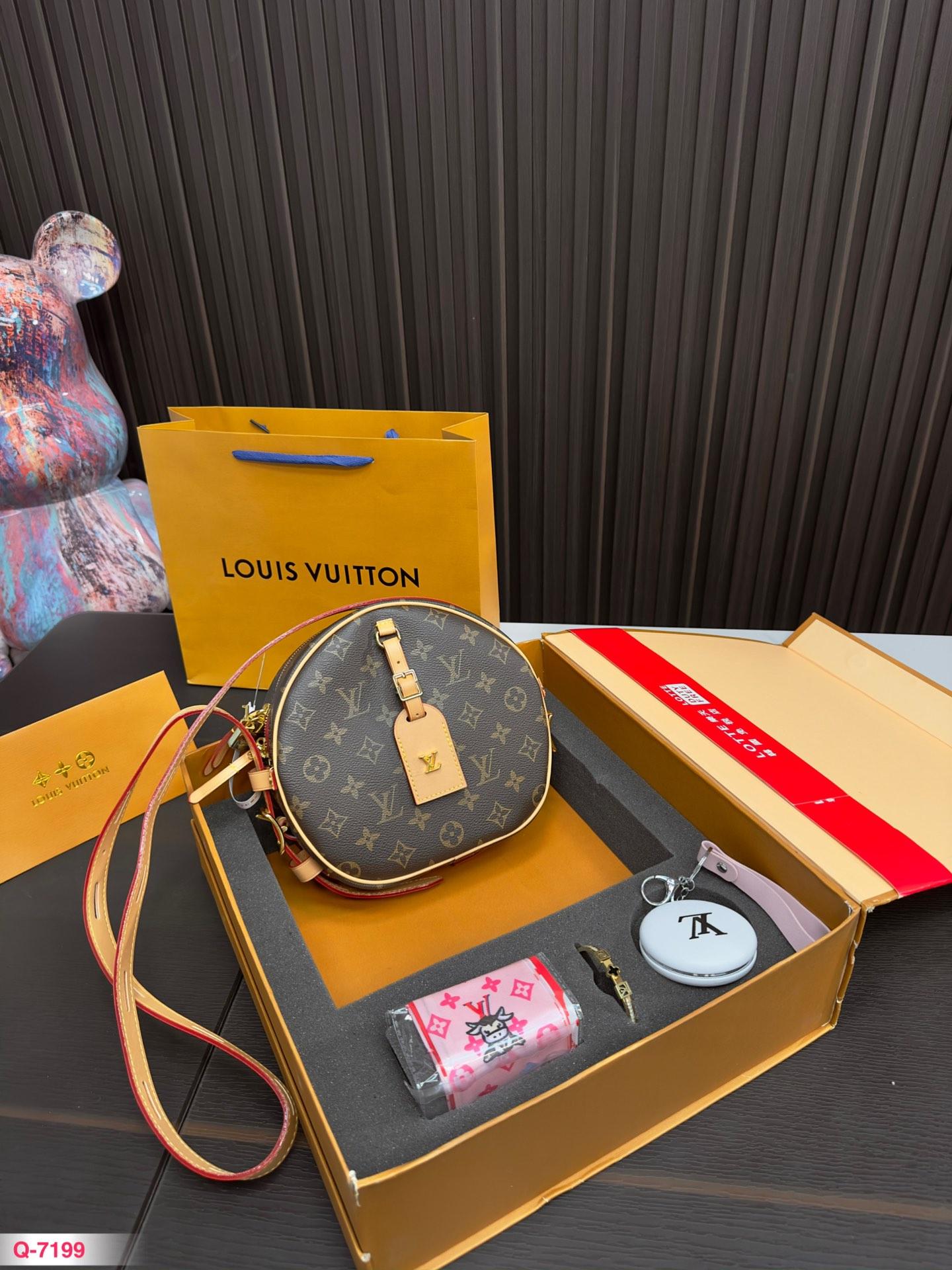 Replica Louis Vuitton Bag Set 21x19cm
