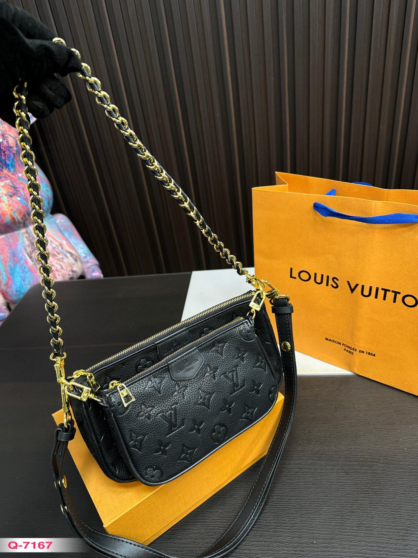 Replica Louis Vuitton Bag 12x23cm