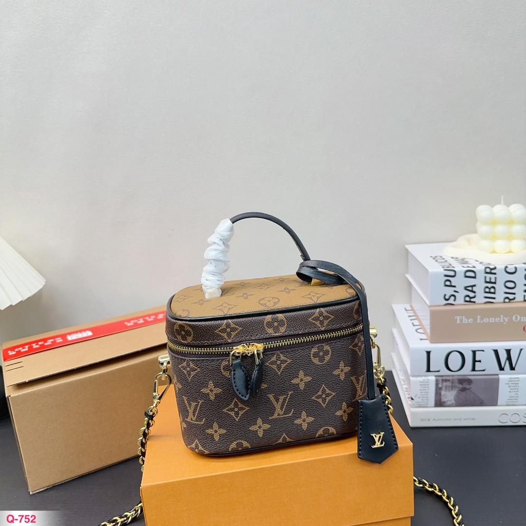 Replica Louis Vuitton Bag 18x14cm