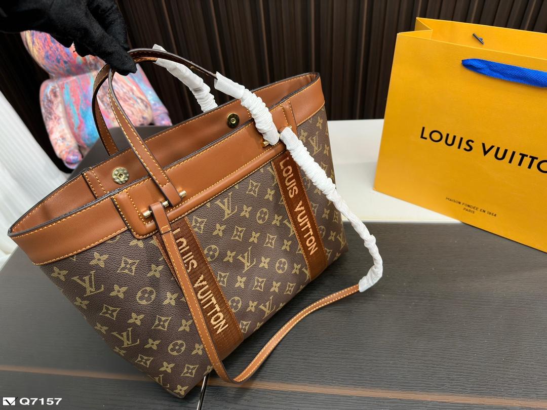 Replica Louis Vuitton Bag 31x25cm