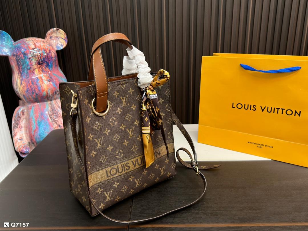 Replica Louis Vuitton Bag 29x26cm