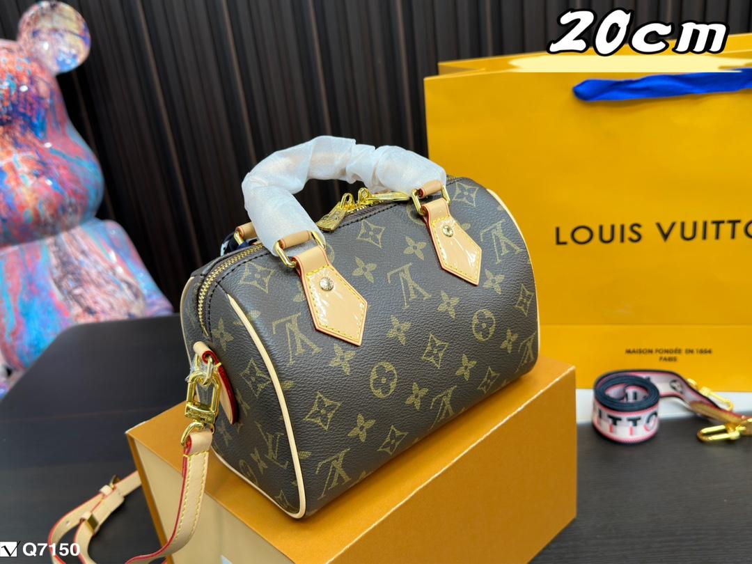 Replica Louis Vuitton Bag 13cm