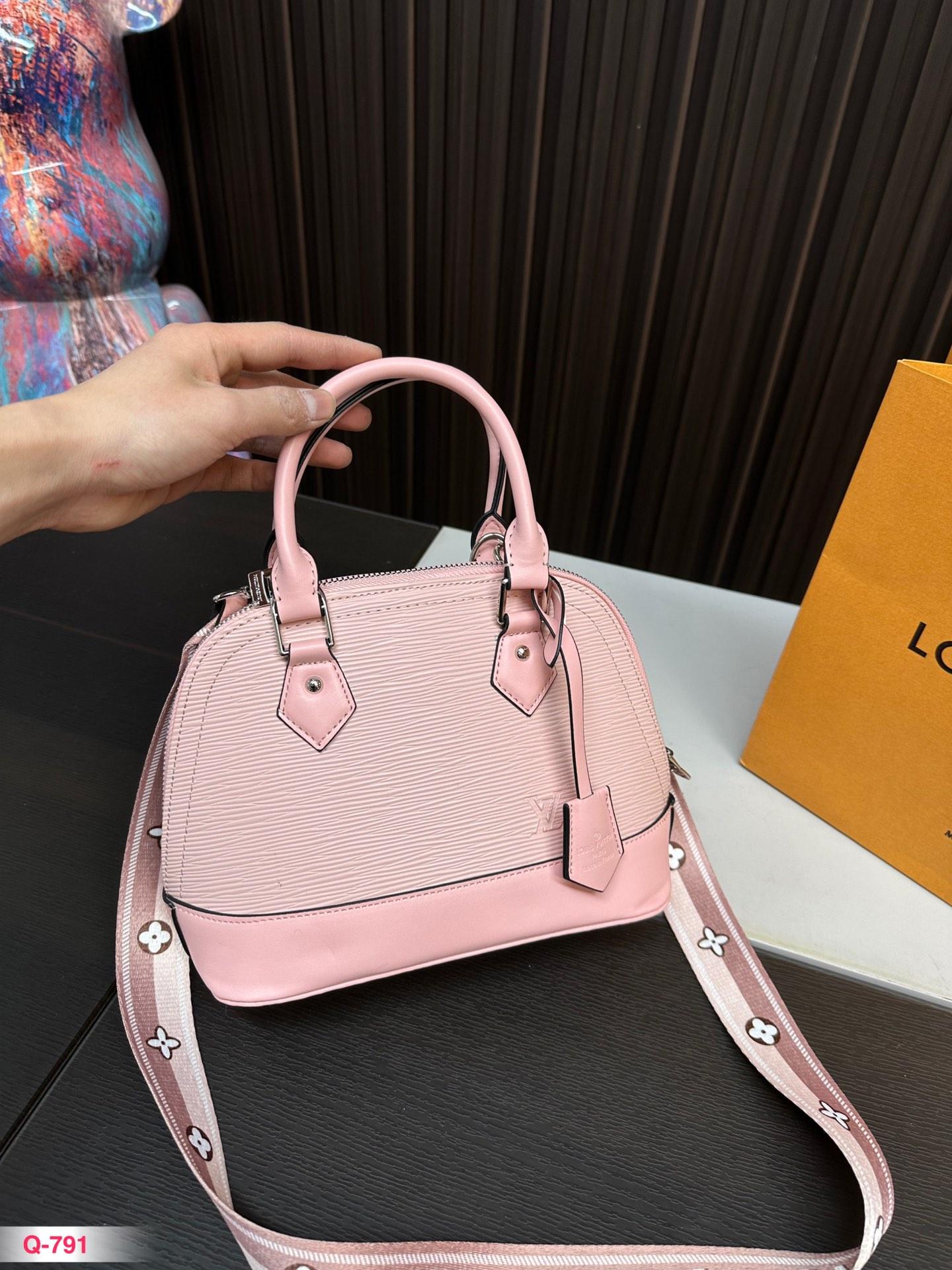 Replica Louis Vuitton Bag 24x18cm