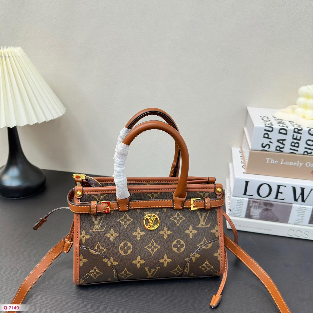 Replica Louis Vuitton Bag 23x15cm