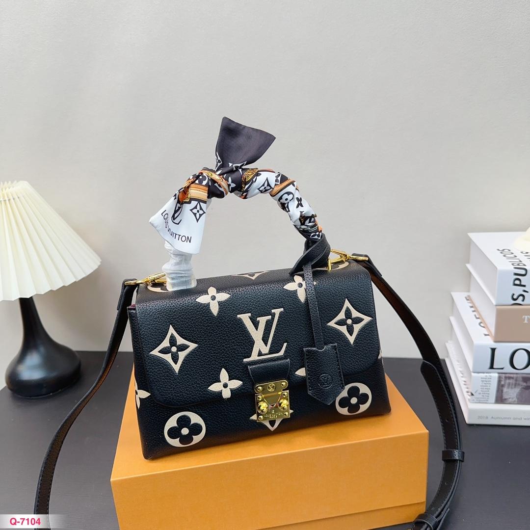 Replica Louis Vuitton Bag 24x15cm