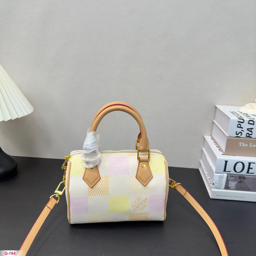 Replica Louis Vuitton Bag 20x14cm