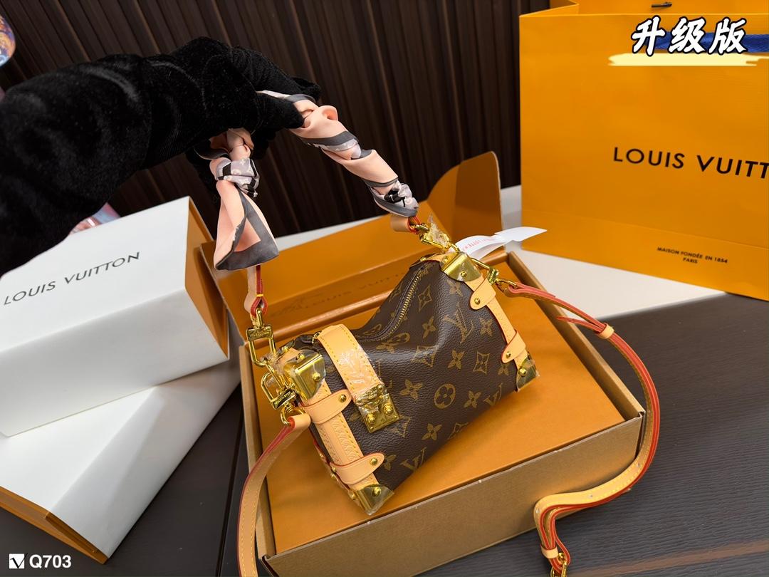 Replica Louis Vuitton Bag 17x12cm & 23x16cm